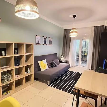 Apartment Peaceful, Lovely, 1st Floor, @thessaloniki *