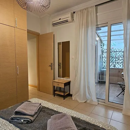 דירה Walk Everywhere - Peaceful, Lovely, 1st Floor, Flat Near Agias Sofia Church *